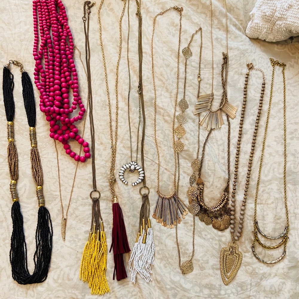 Long necklace lot of 13 necklaces